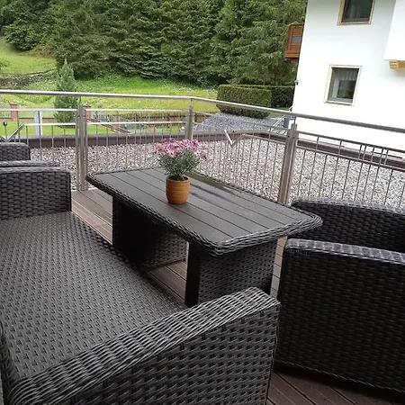 Haus Waldfriede Apartment Sankt Leonhard im Pitztal Exterior photo