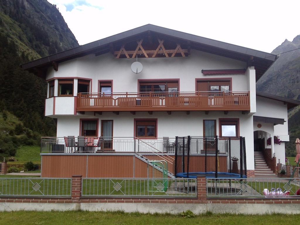 Haus Waldfriede * Sankt Leonhard im Pitztal